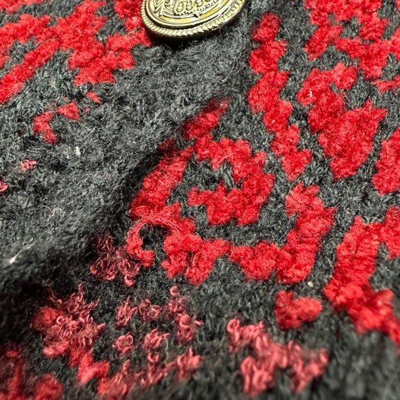 Vintage Vest 1990s Chenille Knit Black Red Button Up Scalloped Edges Small Korea - Picture 8 of 9